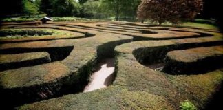 The Secrets of Ancient Mazes and Labyrinths