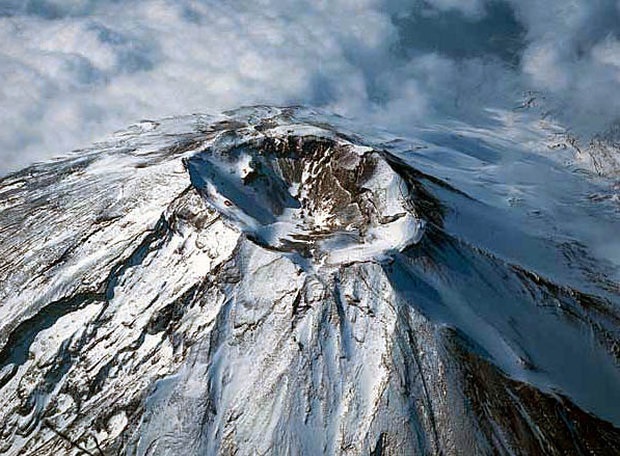 mount-fuji-crater