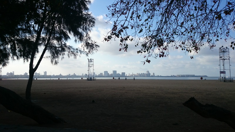 mumbai-sea-skyline